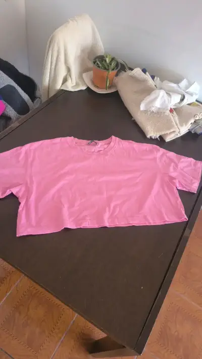 Polera corta rosa Zara talla L - miniatura 1