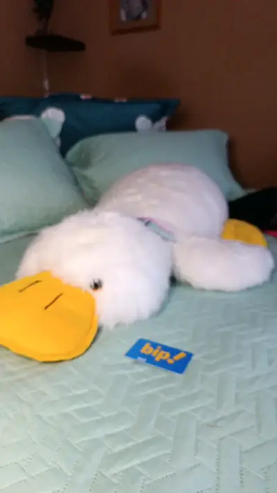 Peluche de pato grande blanco y amarillo - miniatura 1