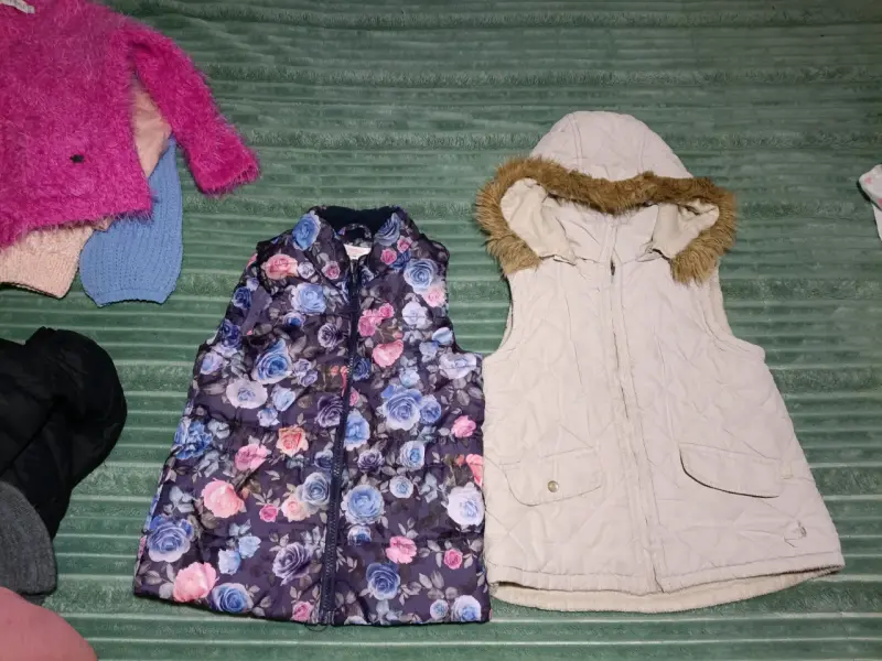 Lote de ropa infantil variada - 4