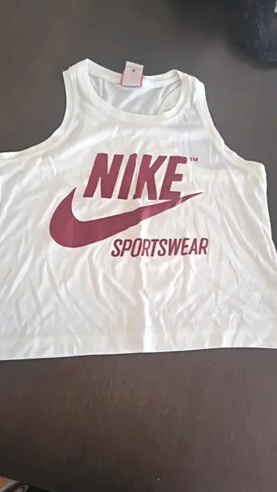 Polera sin mangas Nike Sportswear blanca - miniatura 1