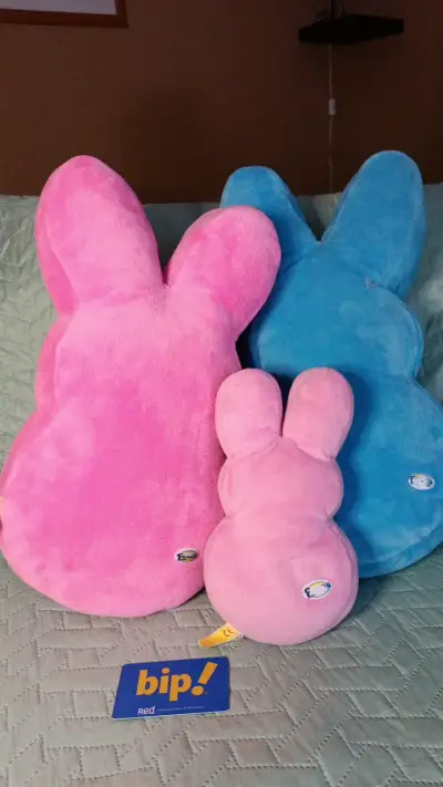 Set de 3 cojines de peluche conejitos rosa y azul - miniatura 3