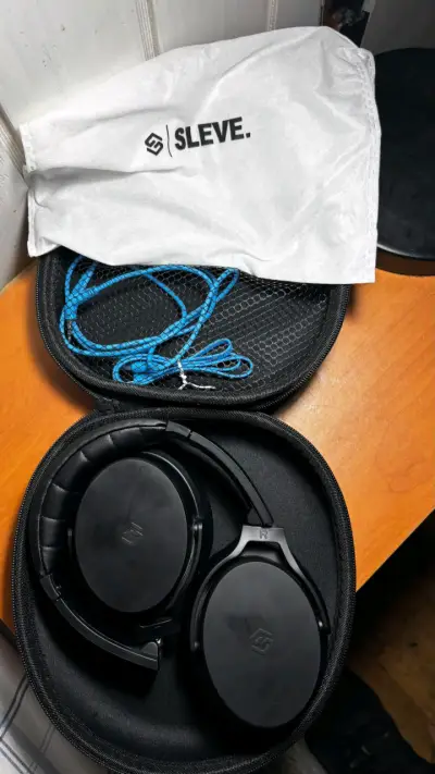 Audífonos Bluetooth Sleve con Estuche - miniatura 2