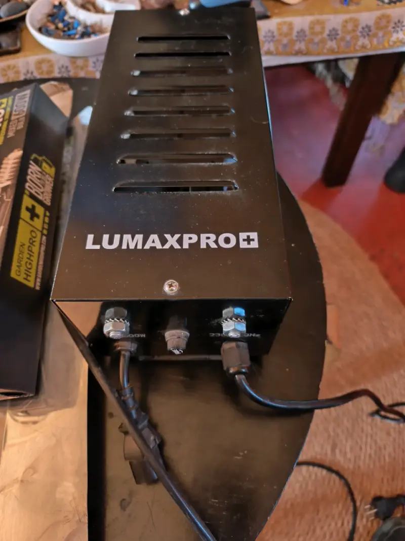 Kit de iluminación Lumaxpro 600W para cultivo - 2