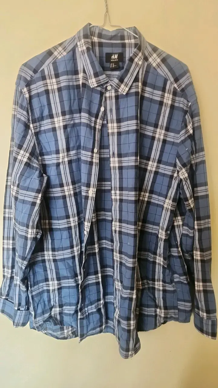 Camisa a cuadros azul H&M para hombre