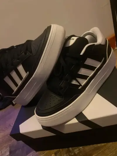 zapatillas adidas talla 39 nuevas me quedaron chic - miniatura 2
