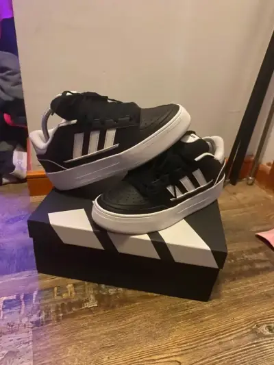 zapatillas adidas talla 39 nuevas me quedaron chic - miniatura 3