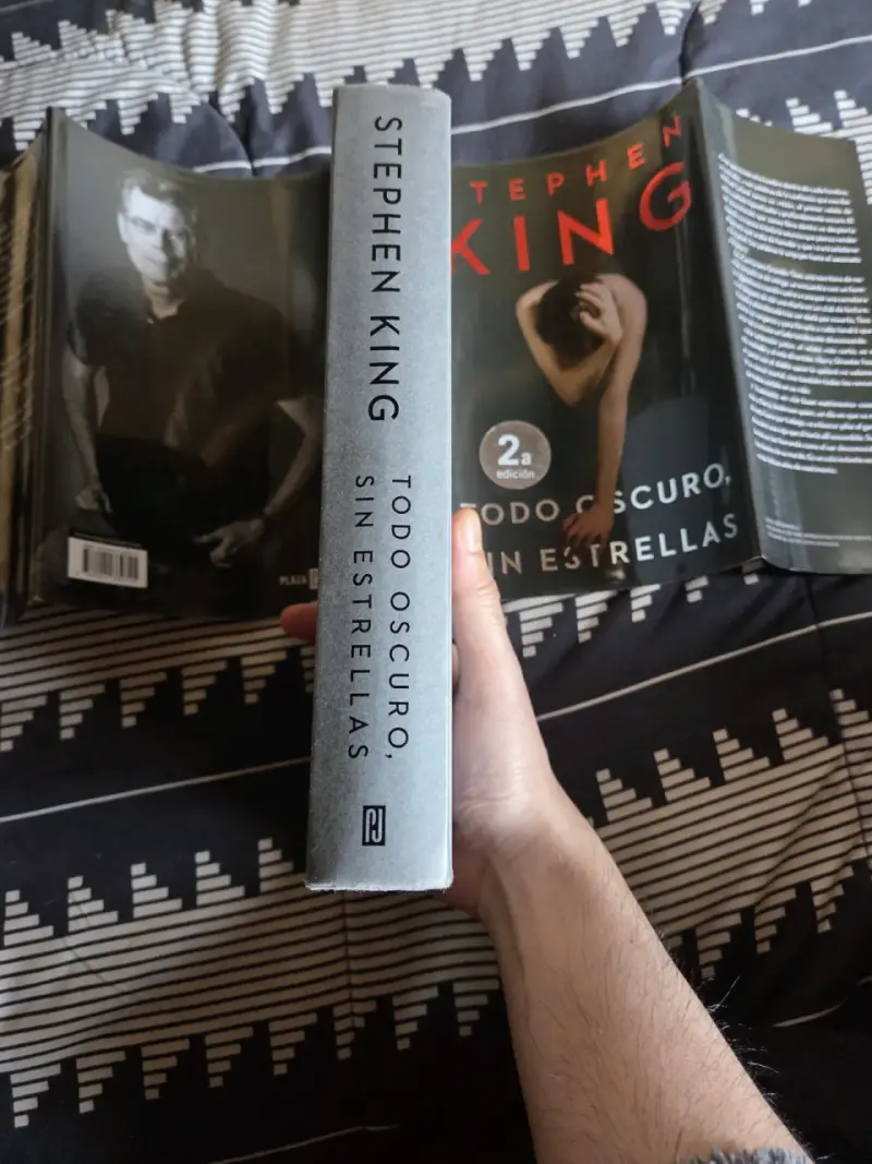 Libro 'Todo Oscuro, Sin Estrellas' de Stephen King - 4