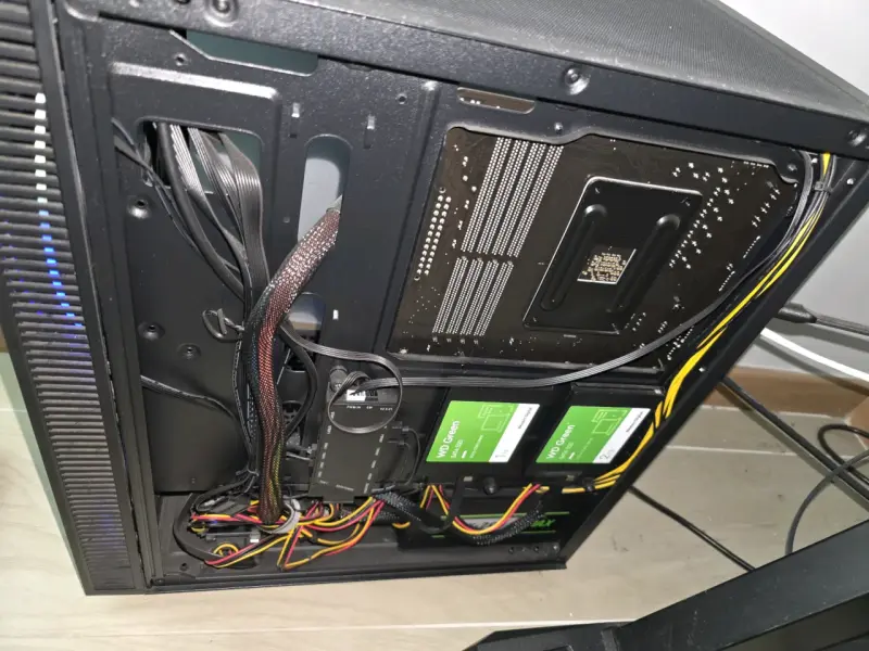 PC Ryzen 7 5700G RTX 3060 12GB 32GB RAM - 4