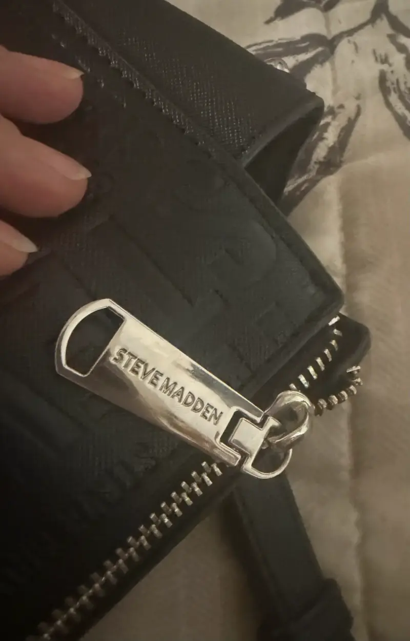 Cartera negra Steve Madden con correa de cadena - 2