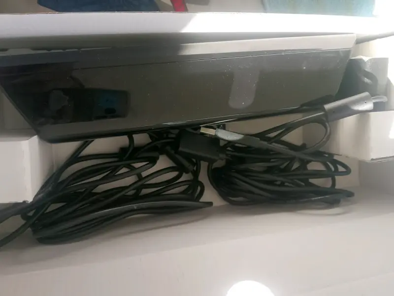 Sensor Kinect para Xbox 360 con juego incluido - 3