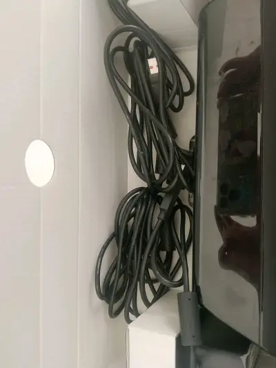 Sensor Kinect para Xbox 360 con juego incluido - miniatura 4