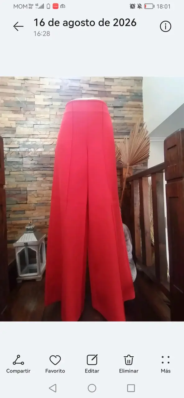Pantalones verdes de cuero sintético para mujer - 2