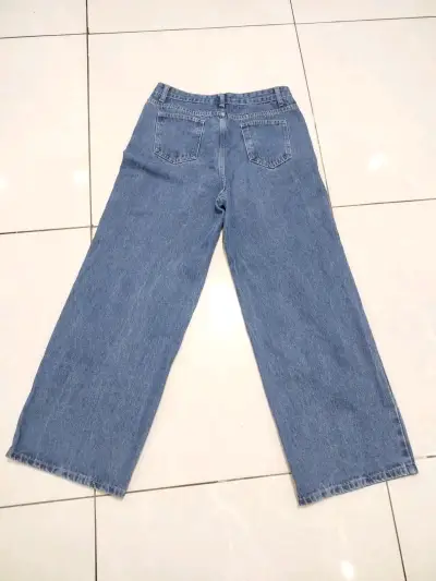 Jeans anchos de mezclilla Shein talla M - miniatura 1