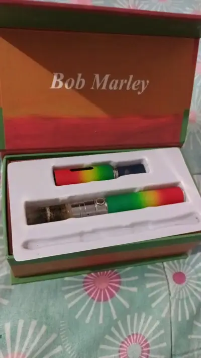 Vaporizador Bob Marley con cargador USB - miniatura 3