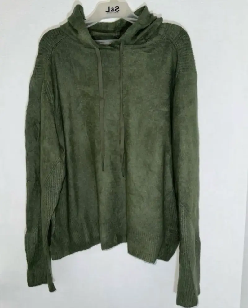 Polerón verde con capucha para mujer talla XL