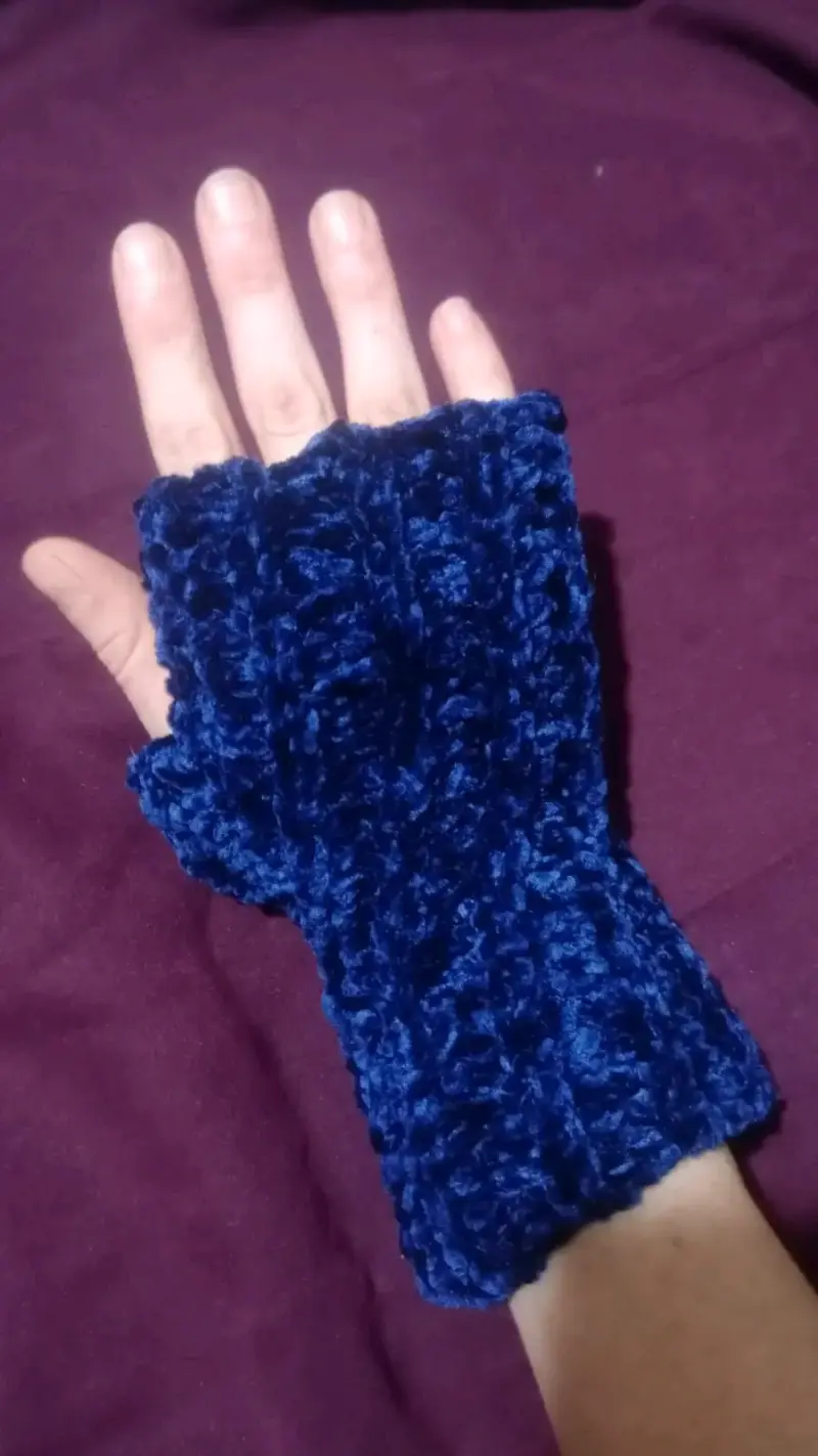 NUEVO* Guantes suavecitos, tejidos a mano - 5