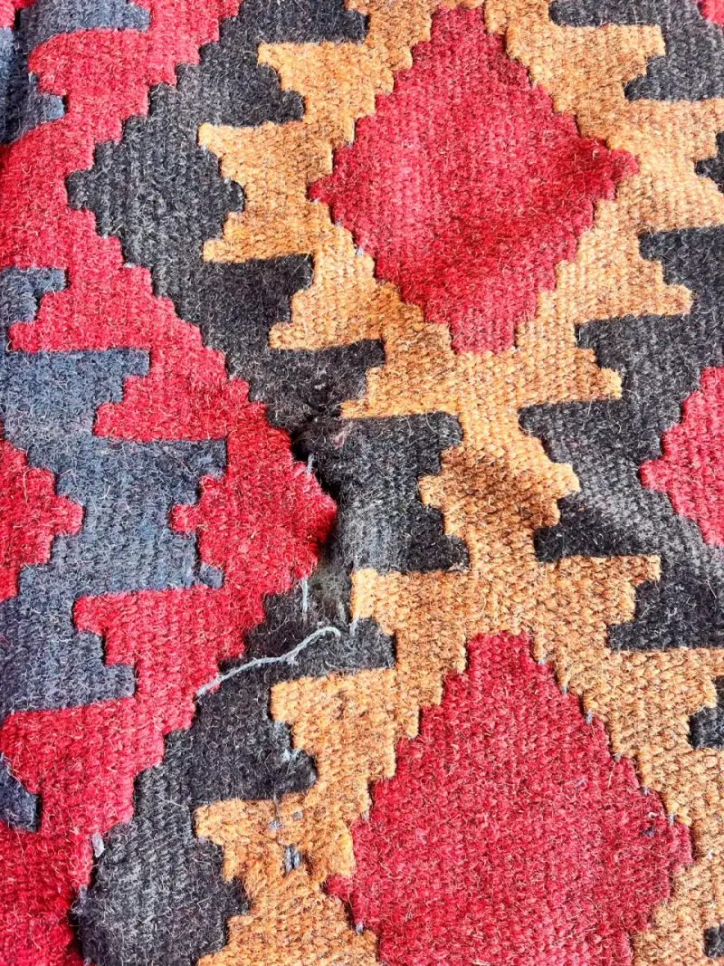 Alfombra kilim de lana con diseño geométrico - 3