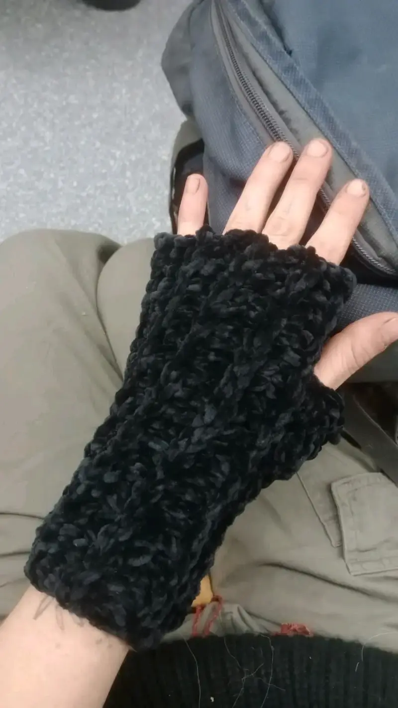 NUEVO* Guantes suavecitos, tejidos a mano - 6