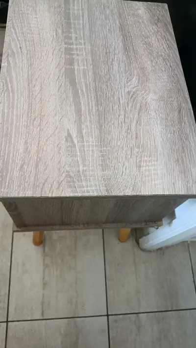 Mesa de Madera con Estante Inferior - miniatura 2