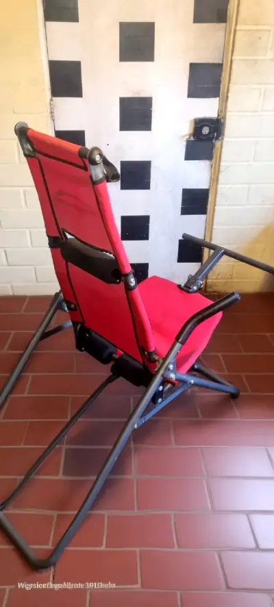 Se vende BANCA PARA ABDOMINALES Y ESTIRAMIENTO - miniatura 1