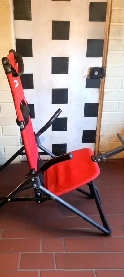 Se vende BANCA PARA ABDOMINALES Y ESTIRAMIENTO - miniatura 4