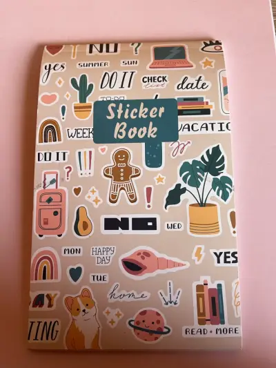 Libro de Stickers con 500+ Diseños Pen+Gear - miniatura 1