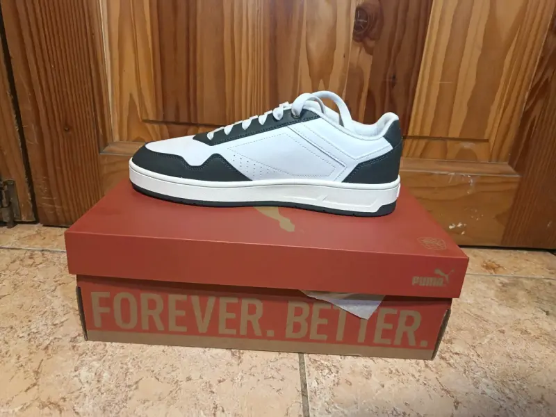 Zapatillas deportivas blancas y negras Puma - 3