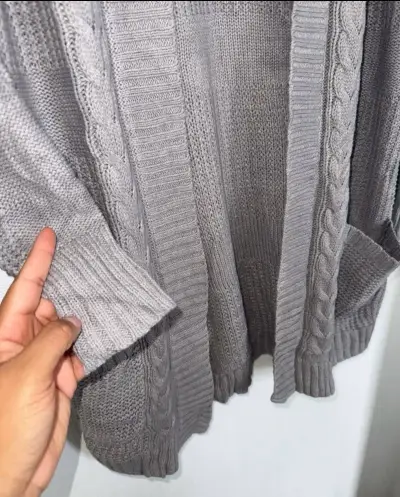 Cárdigan de punto gris con bolsillos - miniatura 3