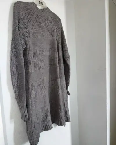Cárdigan de punto gris con bolsillos - miniatura 4