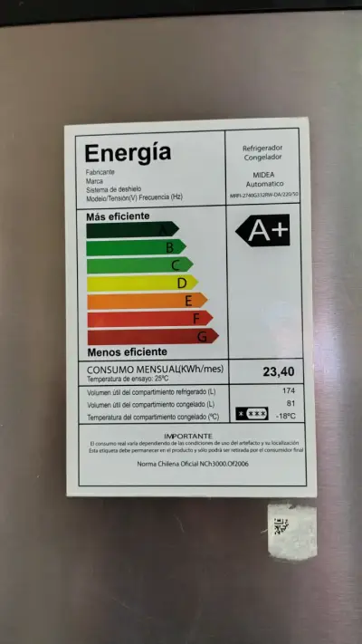 Refrigerador Midea con dispensador de agua - miniatura 2