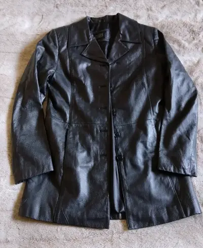 Abrigo de cuero negro para mujer Clueless - miniatura 2