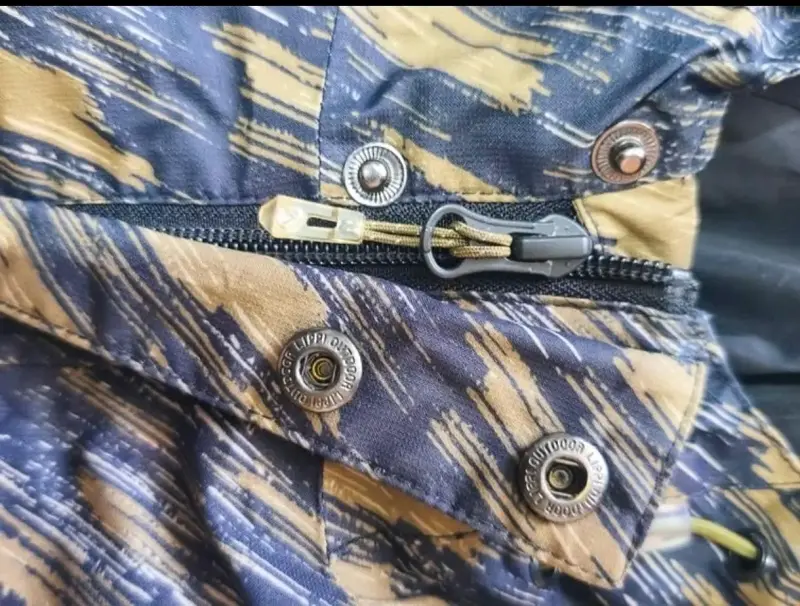Chaqueta impermeable estampada para hombre - 4