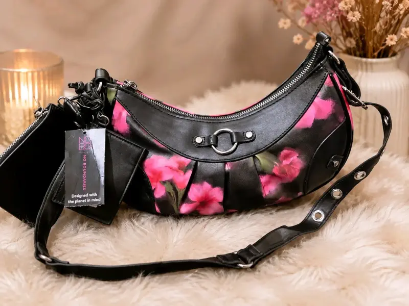 Cartera de Hombro Floral No Boundaries