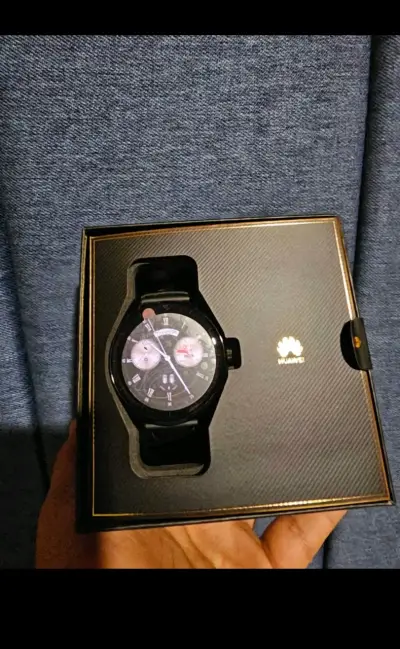 Huawei Watch Buds con correa de cuero - miniatura 3