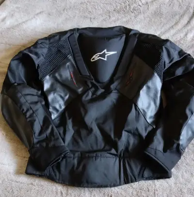 Chaqueta de moto Alpinestars negra con protecciones - miniatura 1