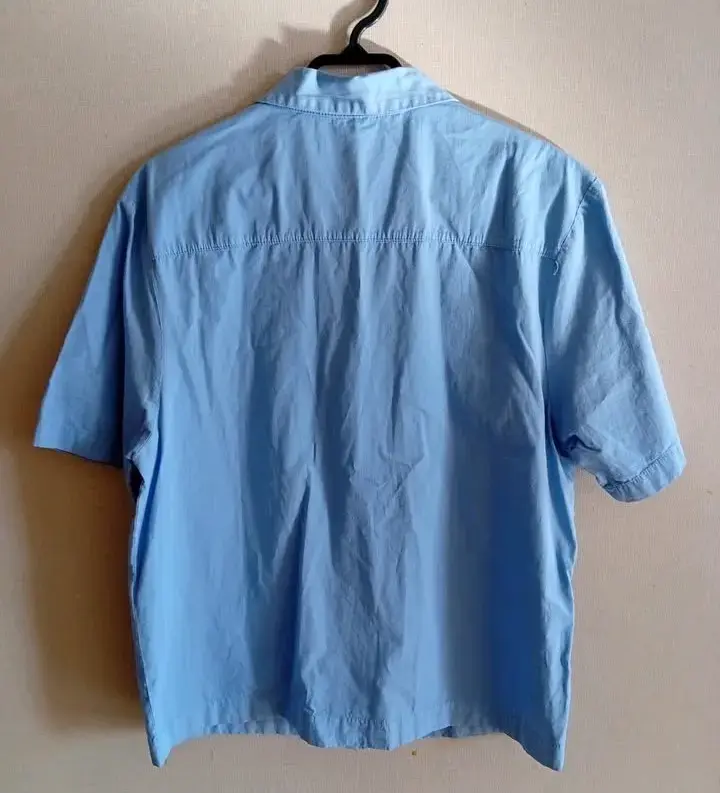 Camisa azul de hombre Zara con bolsillo - 3
