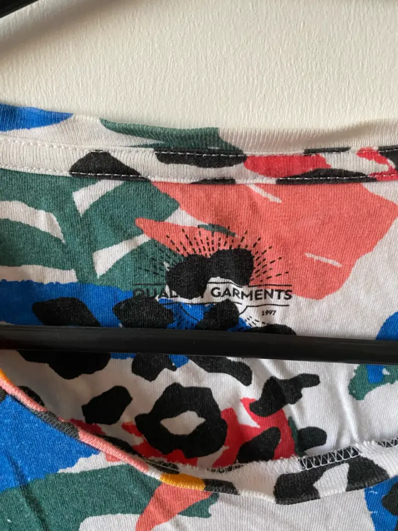 Polera estampada multicolor XL - 2