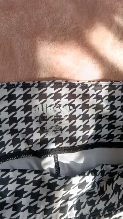Calza deportiv blanco y negro Ellesse - miniatura 3