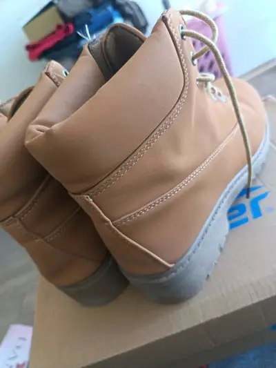 Botas de cuero marrón para dama - miniatura 2