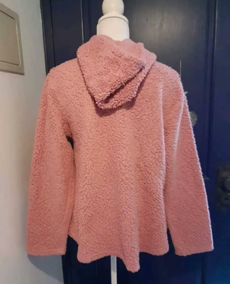 Polerón de lana rosado con capucha - 5