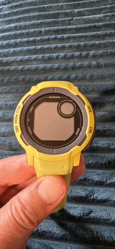 Reloj Smartwatch Garmin Instinct 2 GPS Amarillo - miniatura 2