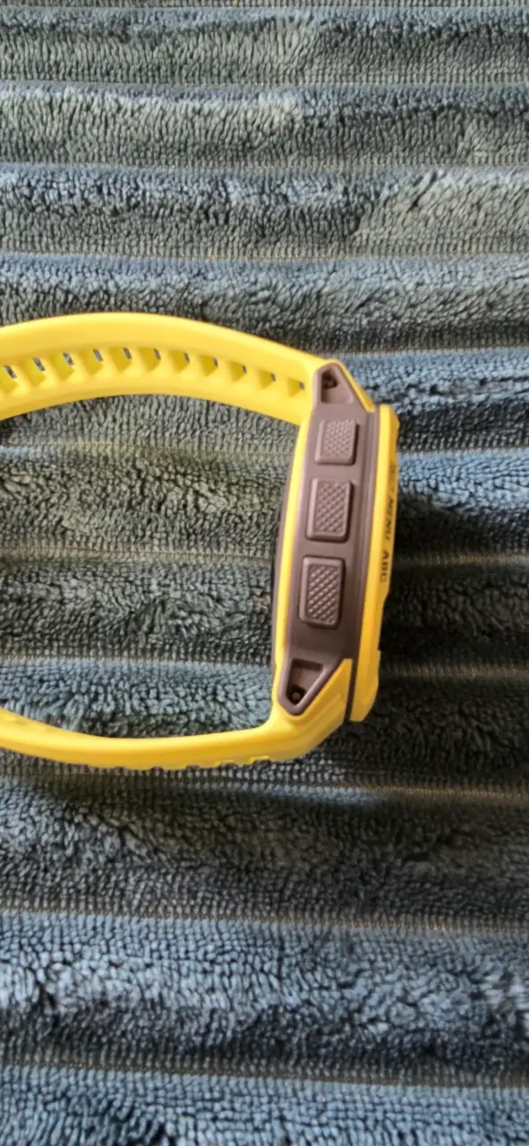 Reloj Smartwatch Garmin Instinct 2 GPS Amarillo - 5