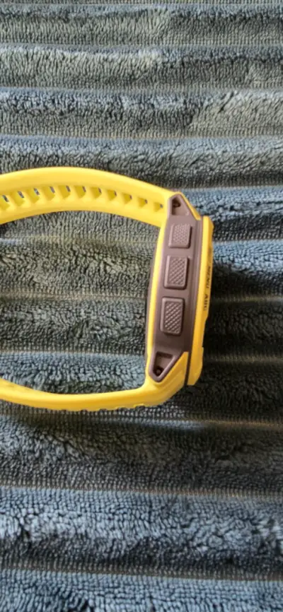 Reloj Smartwatch Garmin Instinct 2 GPS Amarillo - miniatura 5
