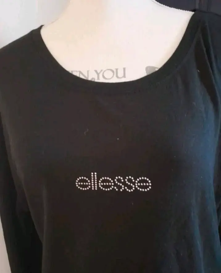 Polera negra manga larga Ellesse - 3