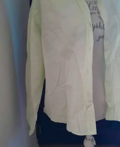 Camisa blanca de manga larga para mujer - miniatura 2