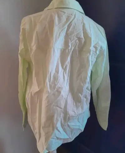 Camisa blanca de manga larga para mujer - miniatura 5