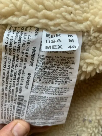 Chaqueta de Mezclilla Zara con Forro de Borrego - miniatura 3