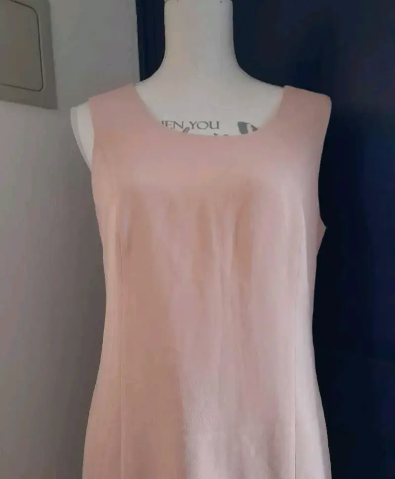 Vestido sin mangas color rosa claro - 2