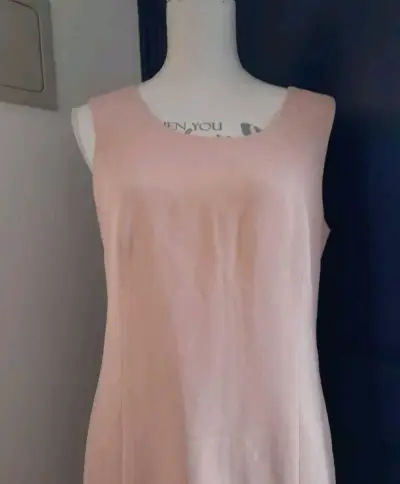 Vestido sin mangas color rosa claro - miniatura 2