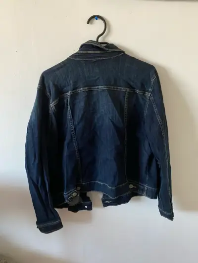 Chaqueta de mezclilla azul Torrid talla L - miniatura 3